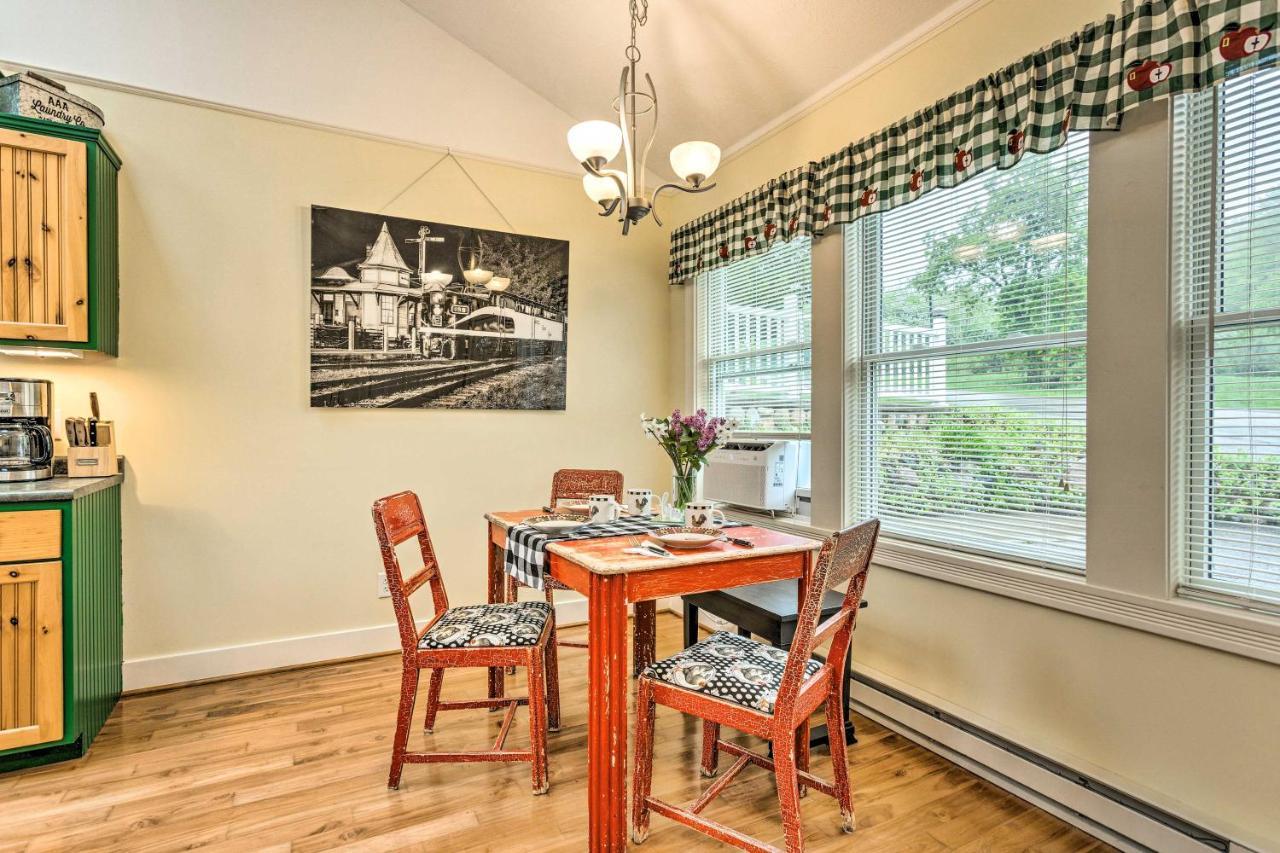 Couples Haven In Frankfort By Lake, Trails And Dtwn Bagian luar foto