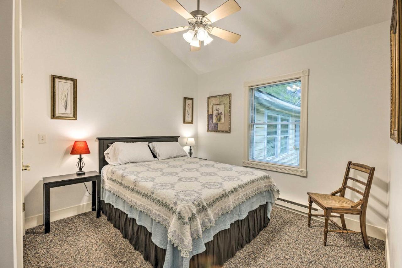Couples Haven In Frankfort By Lake, Trails And Dtwn Bagian luar foto